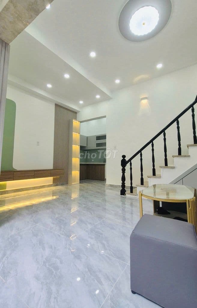 Nhà 3 tầng, ngang 5.2m sát bờ kè Nguyễn Duy P9-Q8 - Ảnh 3