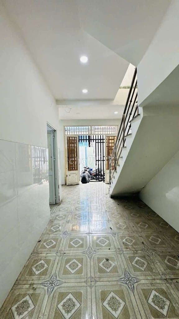 Bán mặt tiền 19 Nguyễn Hữu Cảnh 5 lầu - Ảnh 3