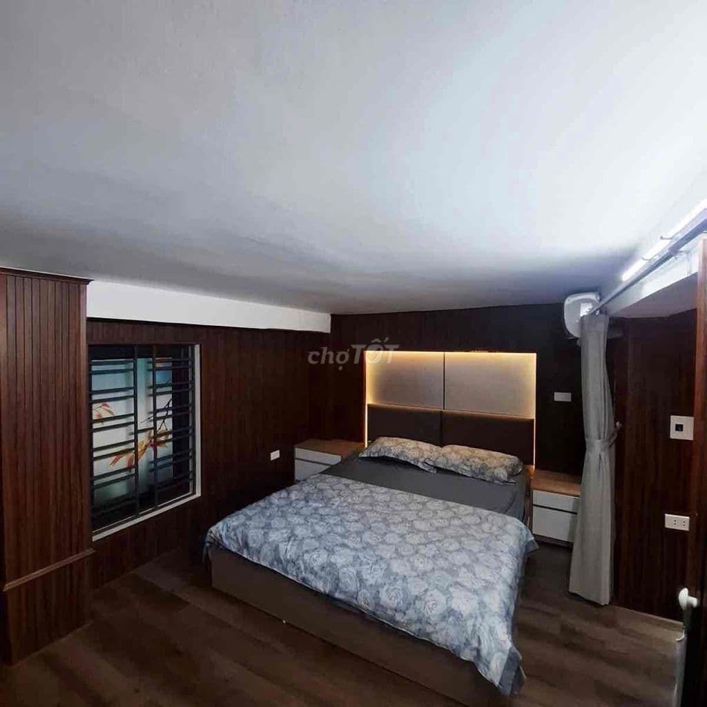 Bán căn hộ TT Bách Khoa 100 m nhà đẹp thoáng sáng, nt đẹp, ở ngay - Ảnh 2