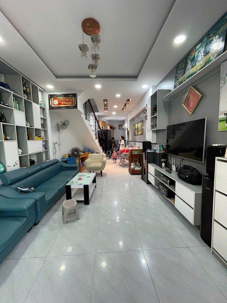NGANG 5.4M HIẾM ĐẸP – PHAN HUY ÍCH – DT 63M2 – NHÀ 3 TẦNG – CHỈ 7 TỶ - Ảnh 2