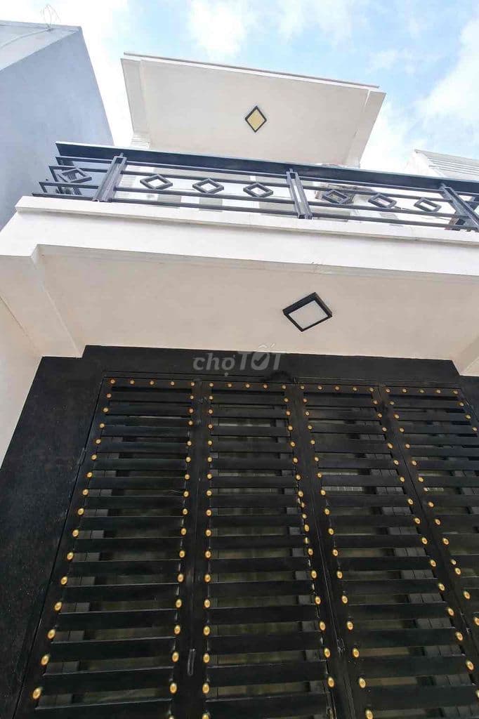 BÁN NHÀ SỔ RIÊNG- ĐƯỜNG BÙI VĂN BA- P TÂN THUẬN ĐÔNG- QUẬN 7