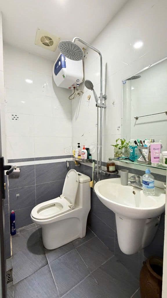 Chính chủ bán ccmn 2 ngủ căn góc sát hồ Linh Quang - Ảnh 3