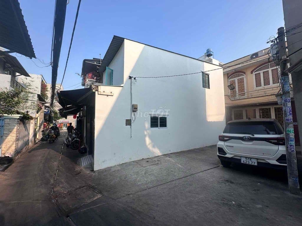 Bán nhà góc 2MT HXH 59/ đường Mã Lò 4x8.5m có lửng giá 3.7 tỷ giá tốt