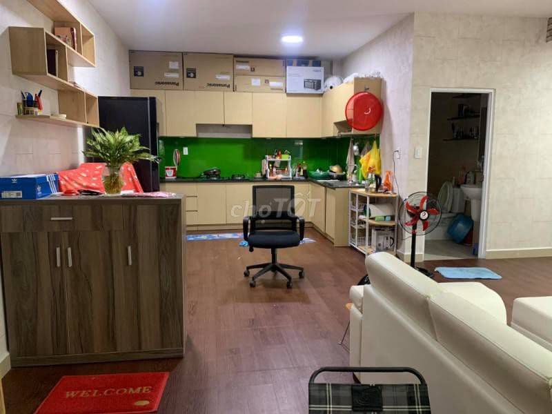 Bán gấp căn hộ Oriental Plaza, 103m2(3PN) đầy đủ nội thất