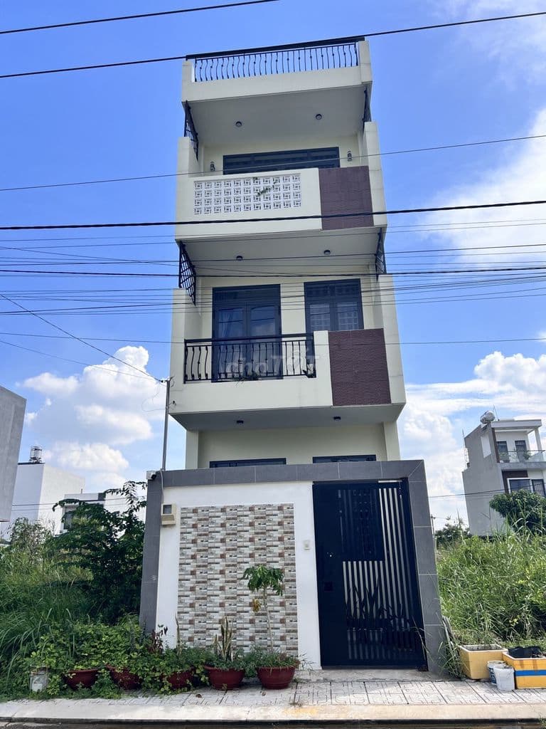 P. Long Phước, KPL 52m2 rộng 4 x13 m HXH thông full TC mà chỉ 2.15 tỷ.