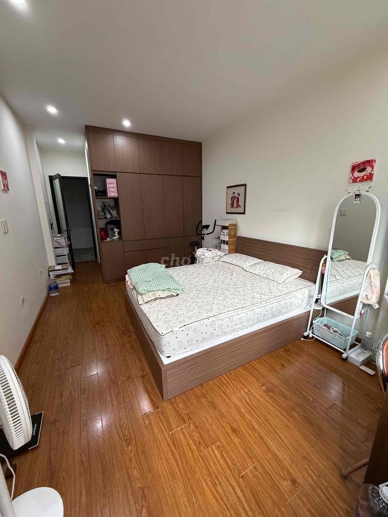 𝟴,𝘅 𝗧𝘆̉❗️ 𝗡𝗚𝗢̣𝗖 𝗧𝗛𝗨̣𝗬 𝟱 𝘁𝗮̂̀𝗻𝗴– 4 PHÒNG NGỦ RỘNG – Ô TÔ 7 CHỖ ĐỖ CỬA – - Ảnh 2