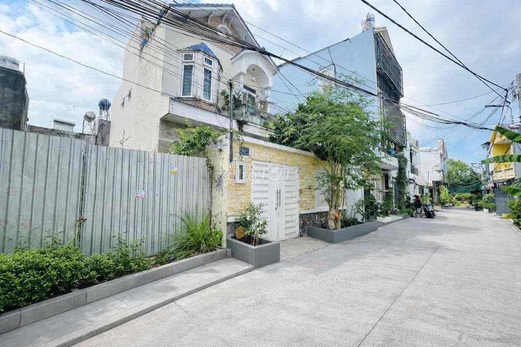 Bán đất 118m2, ngay cầu Long Kiển, hẻm xe hơi, 4.2 tỷ