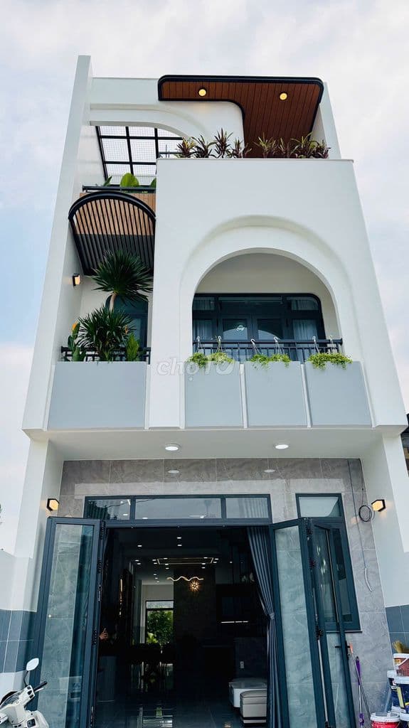 🔥 XEM LÀ MÊ - SIÊU PHẨM NHÀ 2 LẦU – ĐẸP ĐỘC ĐÁO KHÔNG ĐỤNG HÀNG - Ảnh 2