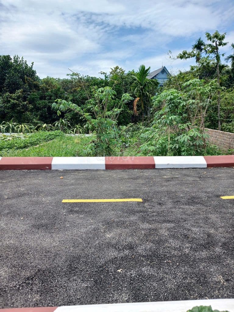 CHỈ NHỈNH 1 TỶ SỞ HỮU ĐẤT THỔ CƯ SẴN SỔ ĐỎ 52M2 TẠI XUÂN KHANH !