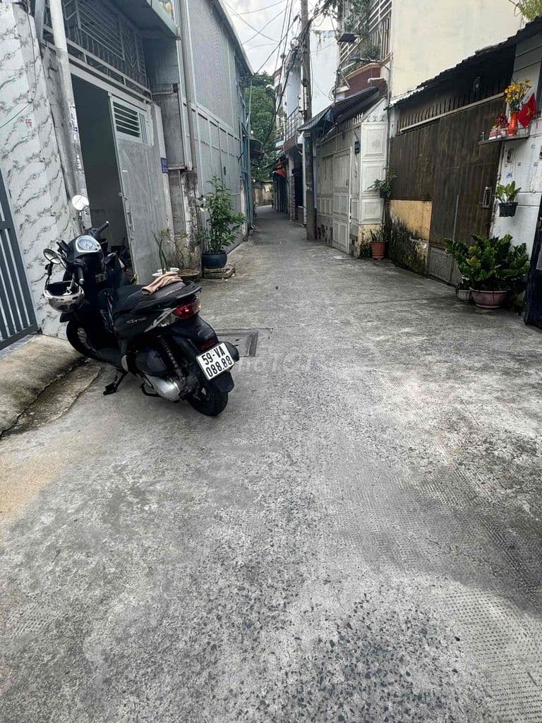 đất thỏi cư phường đông hưng thuận Q12 dt: 165m2