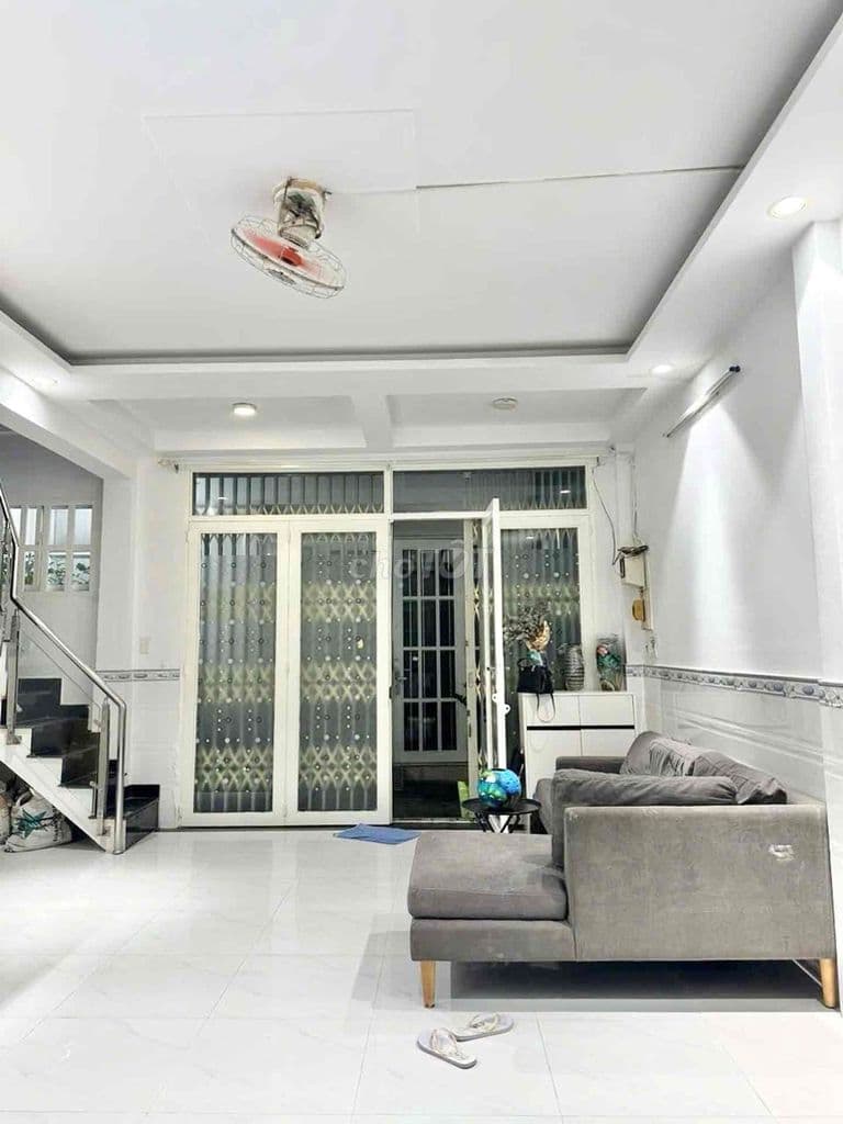 NHỈNH 3Tỷ sở hửu gần 40M 3PN ngay ngã 5 Gò Vấp Sát Bên Tân Bình Sân Ba - Ảnh 2