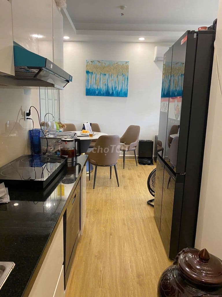 Căn hộ 2pn-2wc giá 3tỷ750 tặng full nội thất, diện tích 70m² - Ảnh 2