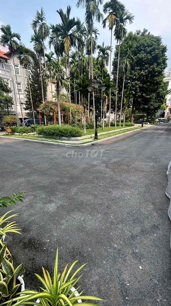 Bán 3E/ 16 Phổ Quang ( khu biệt thự Him Lam ) - Ảnh 2