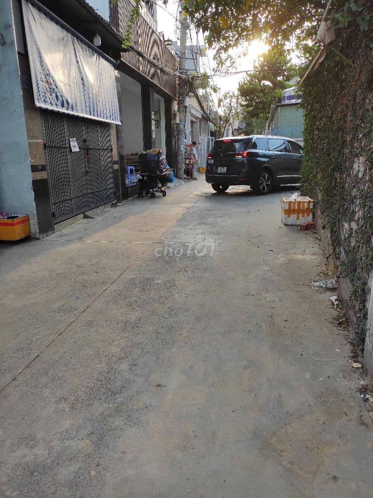 Đất Tô Ký Trung Mỹ Tây 6 x 22m - HXH thông – gần CVPM Quang Trun