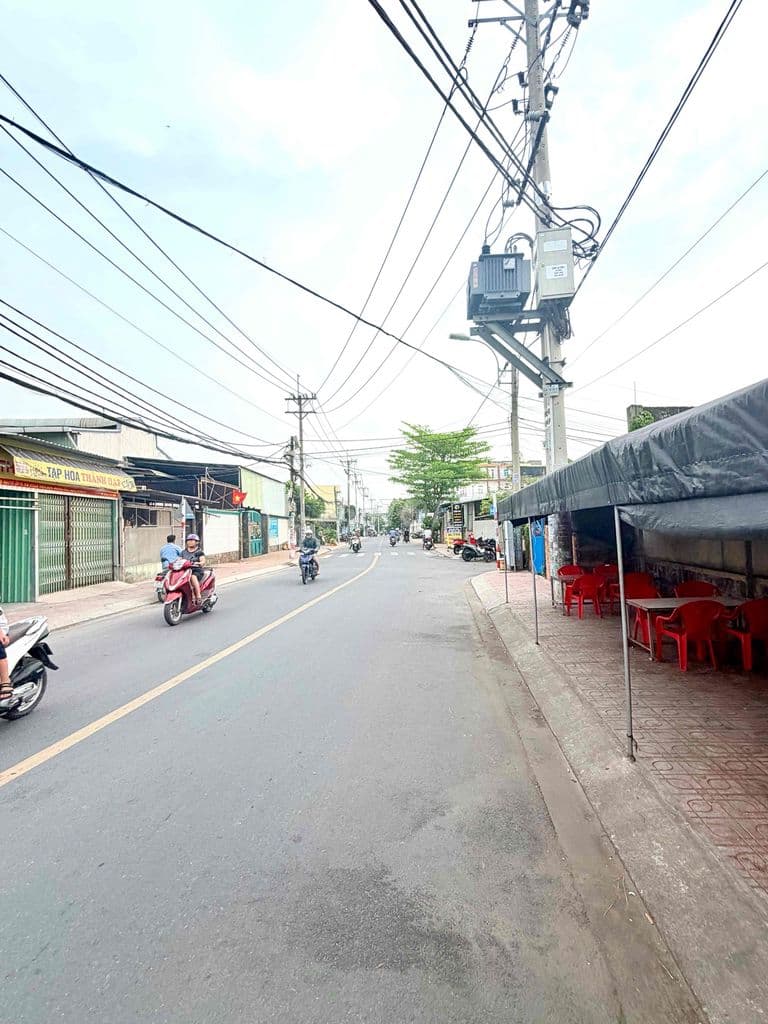 Đất Mặt Tiền. Buôn Bán . Dương Công Khi . Lê Quang Đạo QL 22 - Ảnh 3