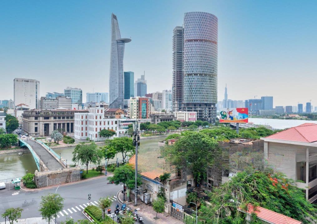 Bán officetel Saigon Royal, 42m2, view sông và pháo hoa