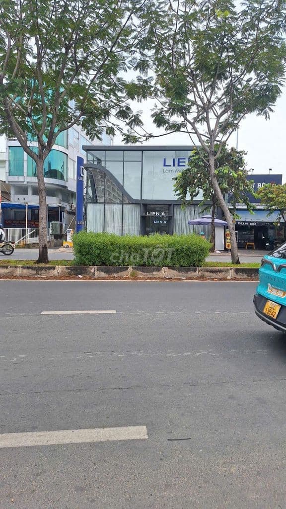 bán đất mặt tiền Trần Não - 670m2 - 270 tỷ