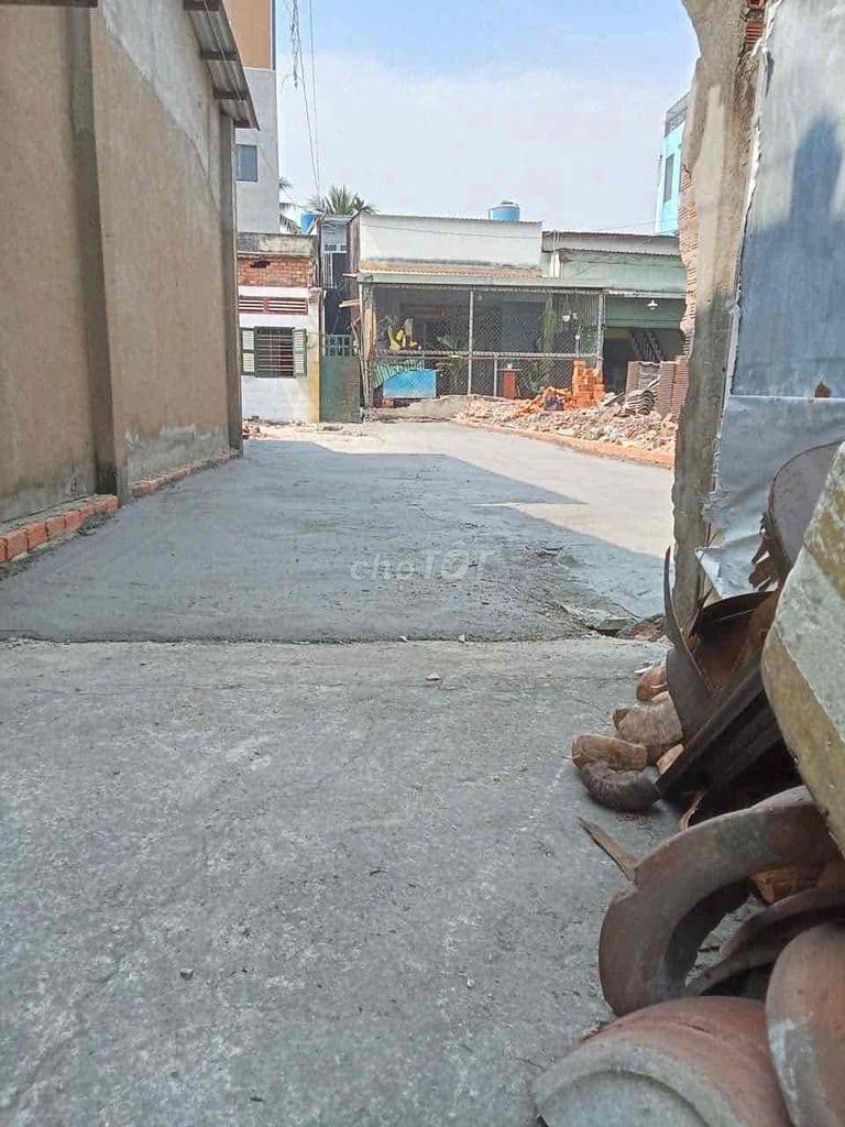 Bán lô đất ngay ngã 4 chợ đường thạnh xuân shr