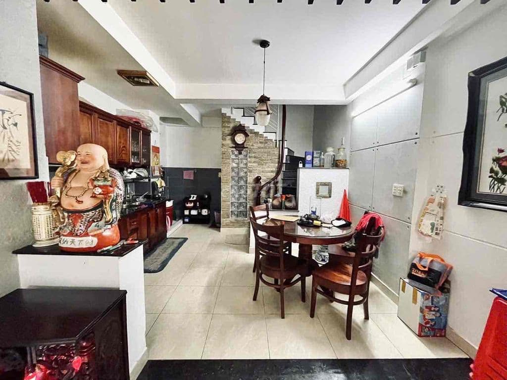 Nhà đẹp sát mặt tiền khu Lê Văn Sỹ nơi đáng sinh sống bậc nhất Q3 - Ảnh 2