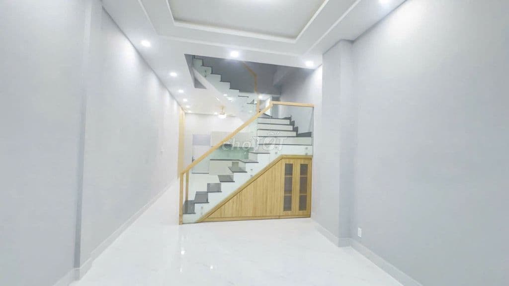Nhỉnh 8 TỶ- siêu Phẩm 3 Lầu MỚI KENG Lê Ngã kế bên Tân Bình. - Ảnh 2