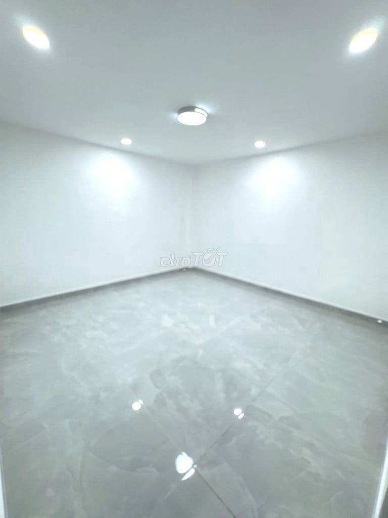 NHÀ LŨY BÁN BÍCH - HẺM THÔNG THOÁNG - 63M - 5 TỶ - Ảnh 3