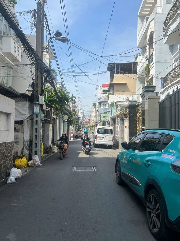 Nhà Mặt tiền ngay Bảy Hiền Tân Bình sát trạm Metro - góc 2 mặt thoáng - Ảnh 3