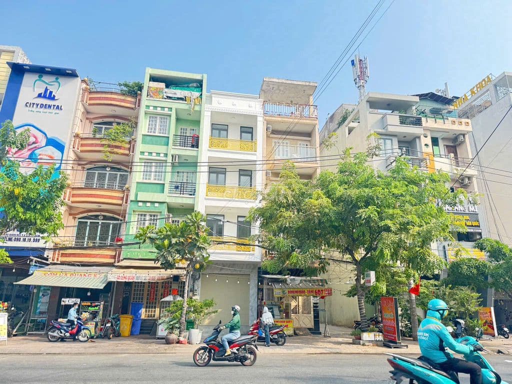 Nhà 4x20m, 5 tầng, MTKD Tạ Quang Bửu, P.4, Q.8 - Ảnh 3