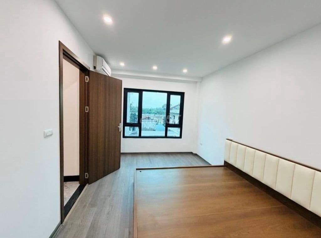 Nhà Thạch Bàn 35m2 x 6 tầng, thang máy, full nội thất, 8.5 tỷ - Ảnh 2