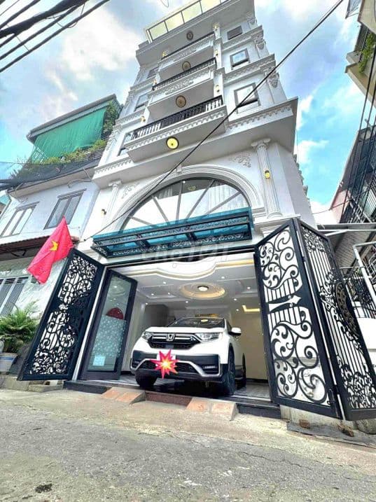 Bán nhà mặt đất