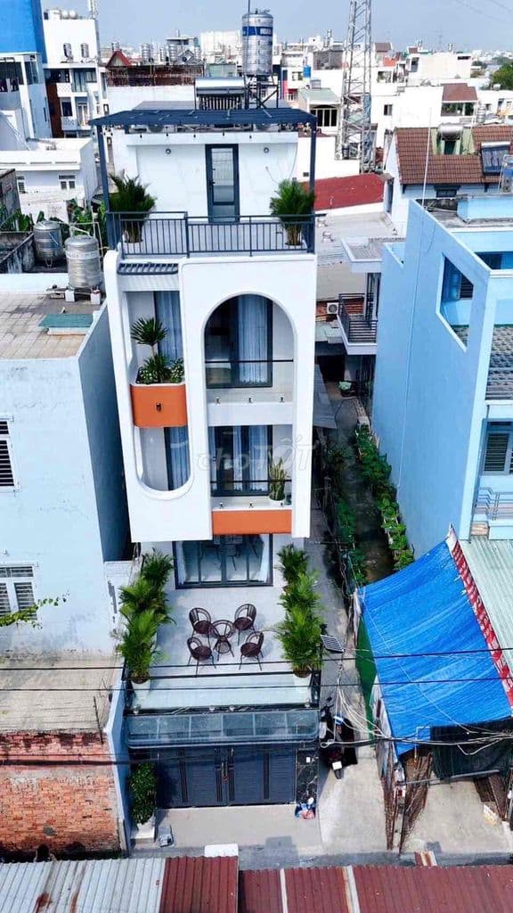 Nhà thiết kế hiện đại - Hẻm oto 7 chỗ 1 trệt 2 lầu sân thượng ..!!!