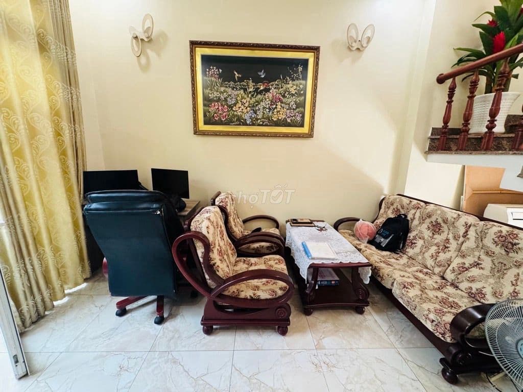 NHÀ ĐẸP KẾ GA METRO NGAY PHẠM VĂN BẠCH TÂN BÌNH DT 60M GIÁ CHÀO 8,5 TỶ