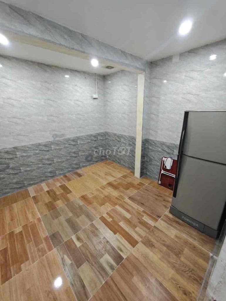 VỪA TIỀN!Nhà tập thể Mai động tầng 1, DT 27/40 m2 chỉ 2,8 tỷ(TL)