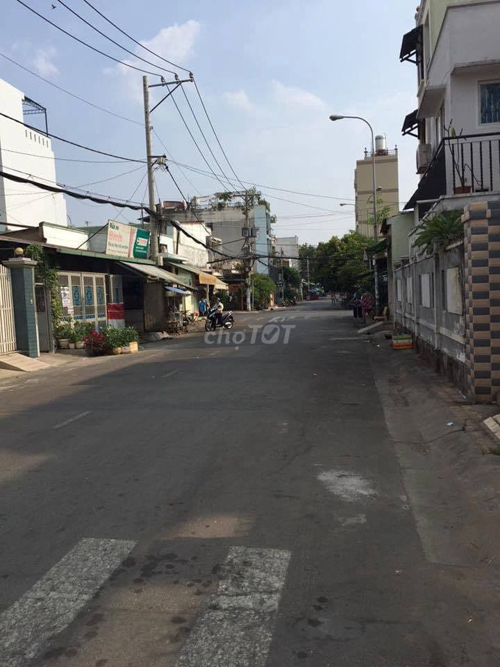 Nhà MTNB khu dân cư Tên Lửa giá tốt đầu tư, DT: 5x20m, 3.5 tấm, 13 tỷ - Ảnh 2