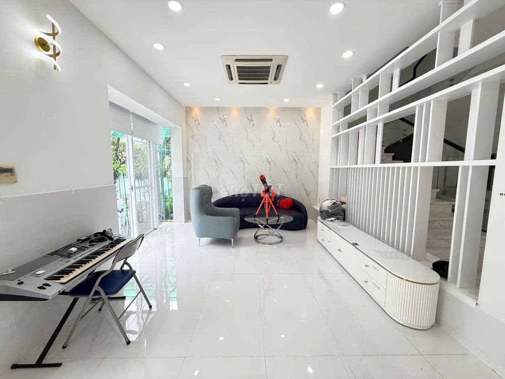 Bán nhanh villa Hưng Thái, PMH, 7x18m, giá tốt 32 tỷ - Ảnh 3
