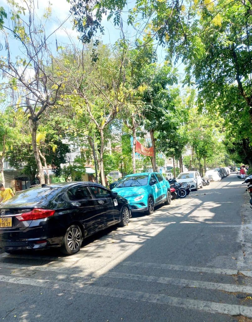 Bán gấp nhà 2 tầng - Nguyễn Thị Tú - Bình Hưng Hòa B - 70m2 - chỉ 3xTỷ - Ảnh 2