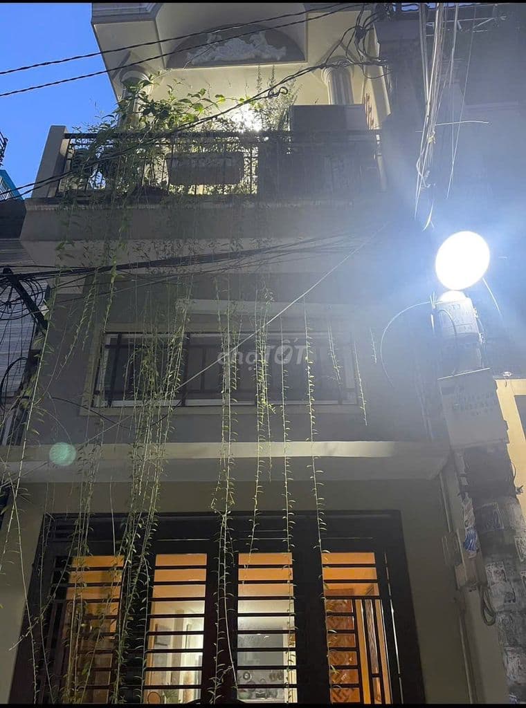 BÁN NHÀ NHỎ PHẠM VĂN HAI HẺM THÔNG- 3 TẦNG FULL NT 36M2- 5,4T TL