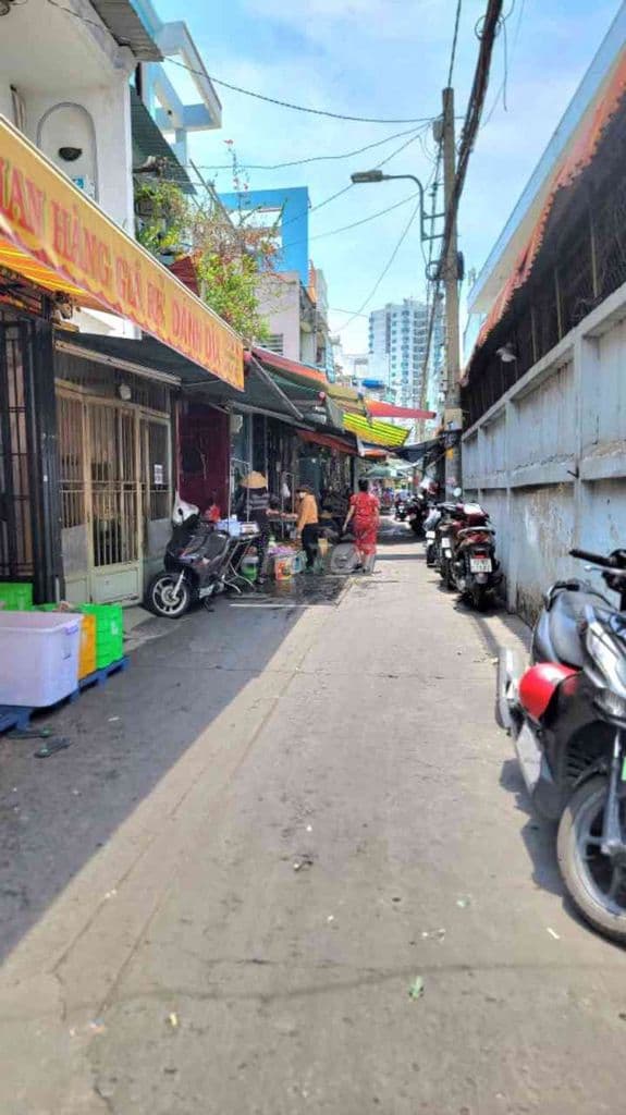 🕵️KIỀU NỮ CHÂN DÀI, LẠC LONG QUÂN,Q11,25M2/2TẦNG, 💰 3,45TỶ ,HXH thông - Ảnh 3