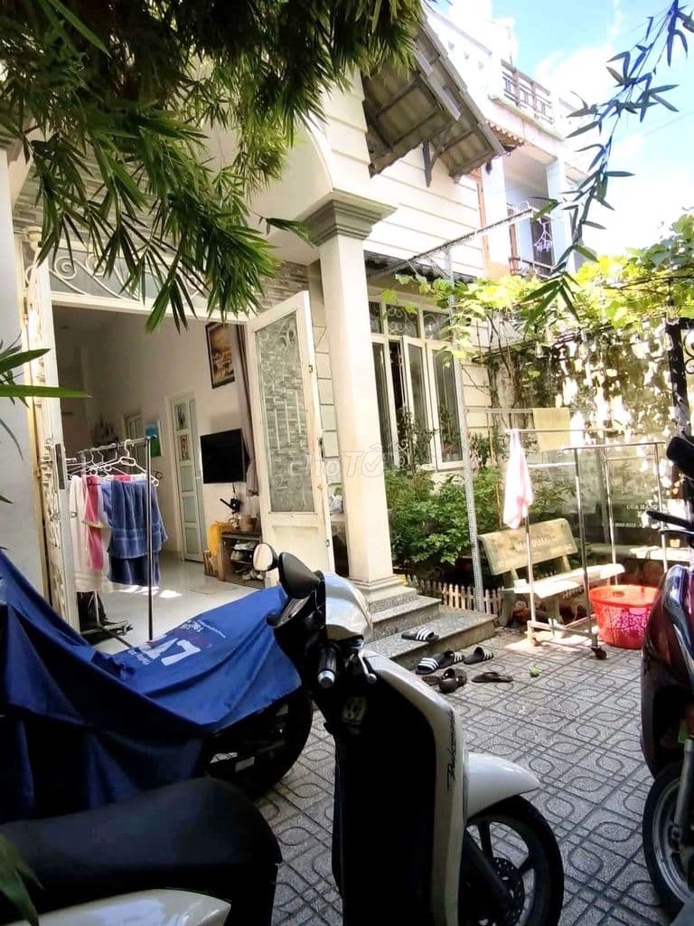 NHÀ 2 TẦNG KIỂU BIỆT THỰ , 127M², 3PN, 2WC, GẦN NHÀ THỜ TRUNG MỸ TÂY, - Ảnh 2