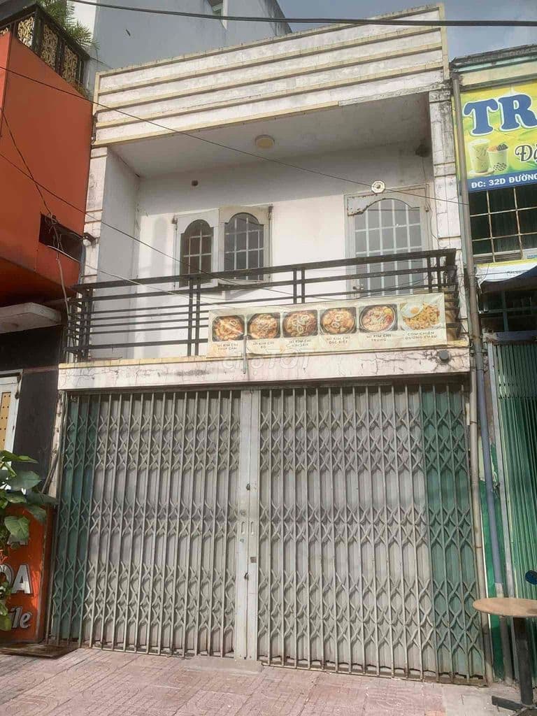 Cần bán nhà mặt tiền Bình Tân