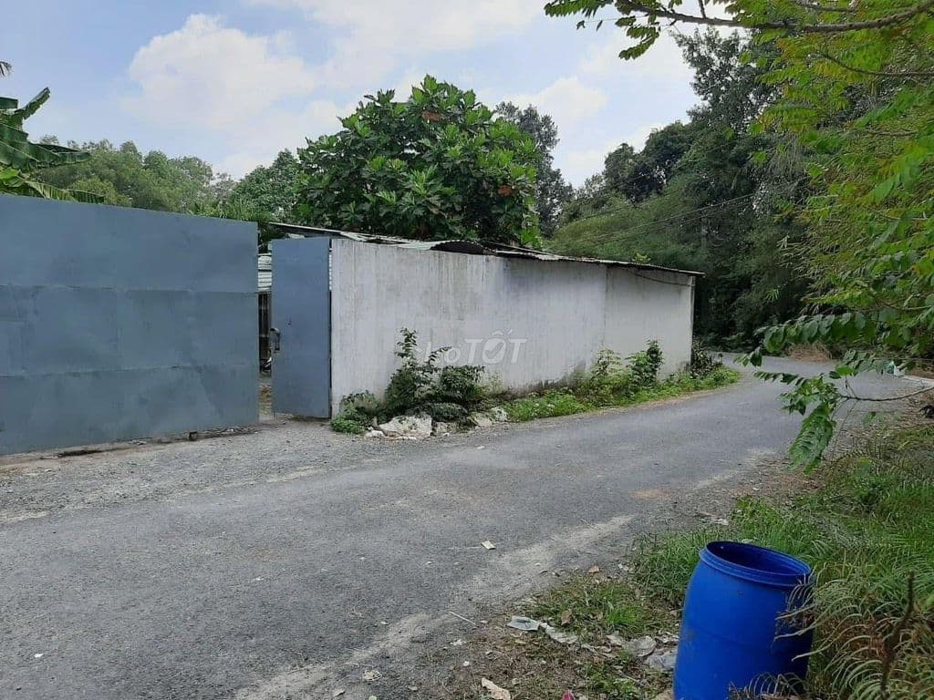 CHỦ CẦN BÁN GIẢM 1,6 TỶ - BÁN 1.940m² ĐẤT 2 MT/CHO THUÊ 800m² CỦ CHI