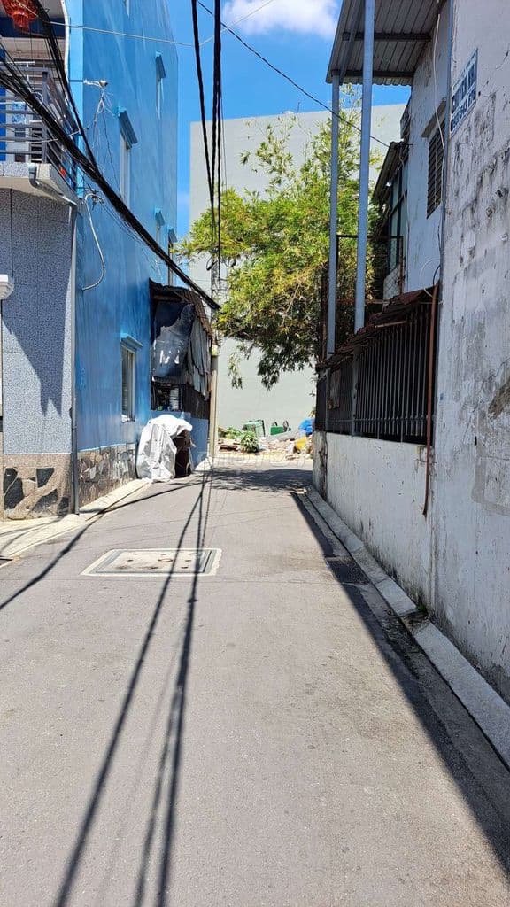 Nhà Thật, Giá Thật, 55tr/m2,hẻm ô tô, tặng nhà trệt lầu ở ngay,