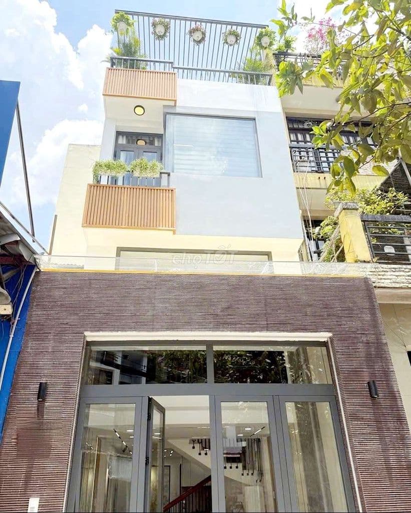 MẶT TIỀN 4 TẦNG FULL NỘI THẤT NGAY LẠC LONG QUÂN HỒNG LẠC, KHU BÀU CÁT
