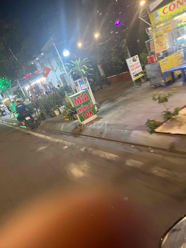 nhà bán mặt tiền C12 sân bay tân sơn nhất tân bình