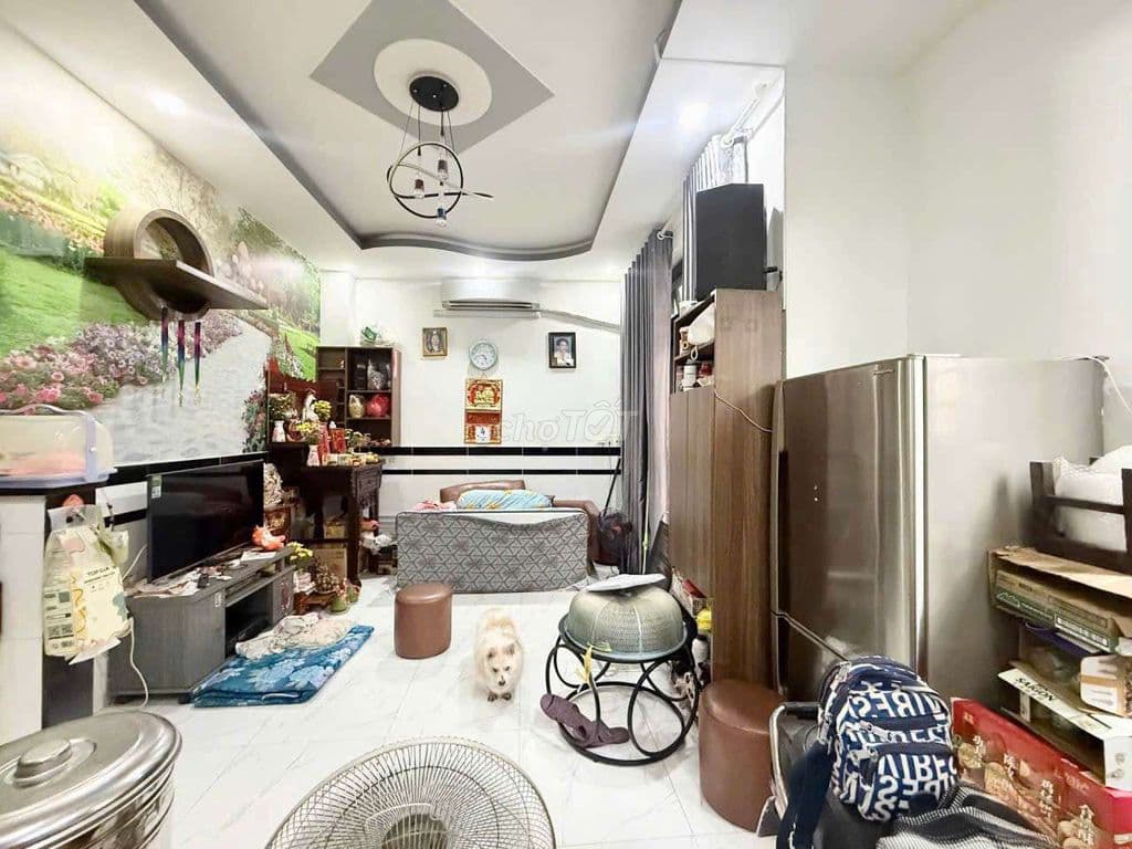 Nhà 2 tầng đường LÊ VĂN KHƯƠNG, phường HIỆP THÀNH , Q12, dt 23m2