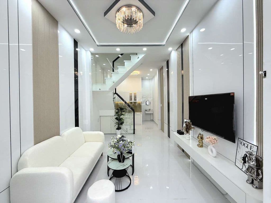 nhà 3,5x11m 2 tầng gần mặt tiền đường Huỳnh Tấn Phát 1 tỷ 790