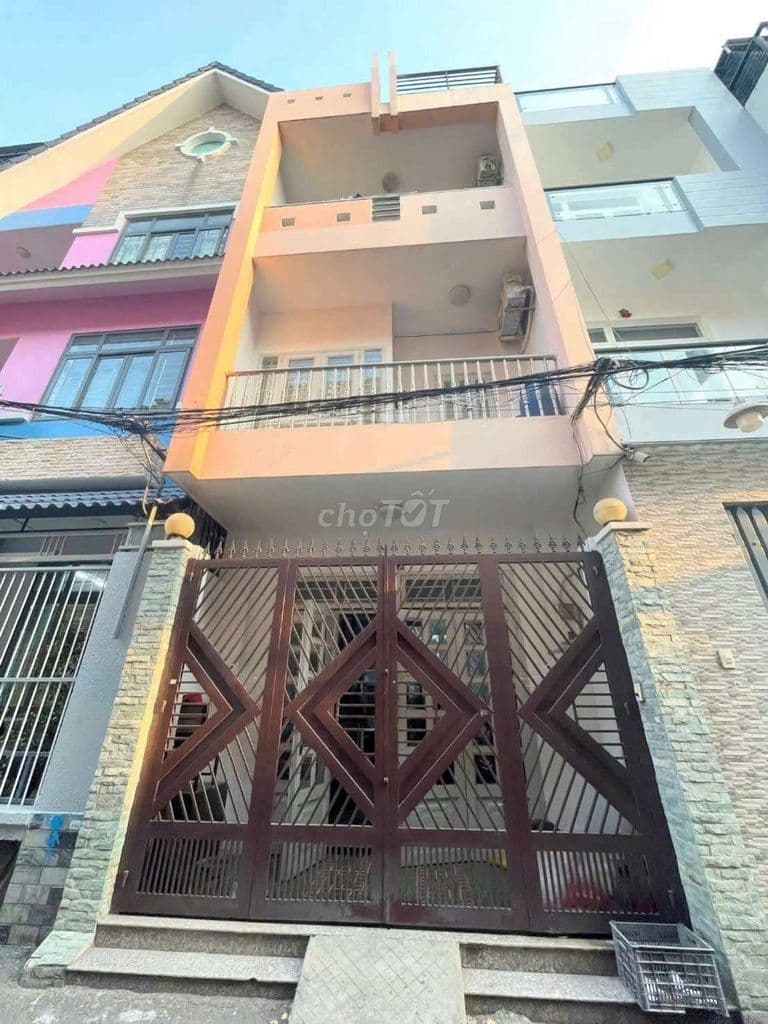 chính chủ cần bán nhà hẻm xe hơi đường Gò Dầu