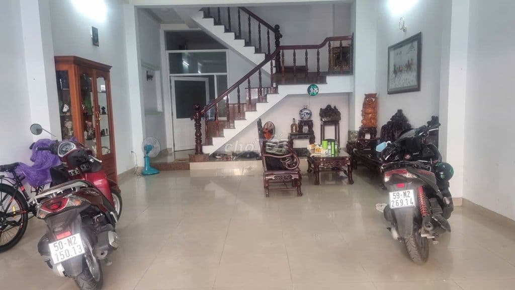 Bán nhà trong chợ Hạnh Thông Tây, p11, quận gò vấp, dt 83m2, 2 lầu, st - Ảnh 2