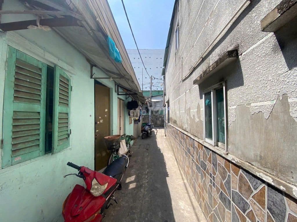 🏠 CƠ HỘI SỞ HỮU NHÀ QUẬN TÂN BÌNH - CHỈ NHỈNH 3 TỶ! 🏠 - Ảnh 2