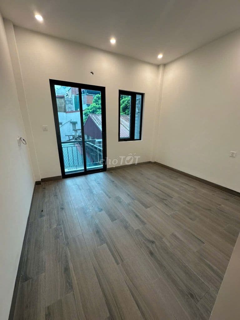 Chính chủ bán căn nhà Lĩnh Nam - sát ô tô tránh - 36m2 - hơn 7 tỷ - Ảnh 3