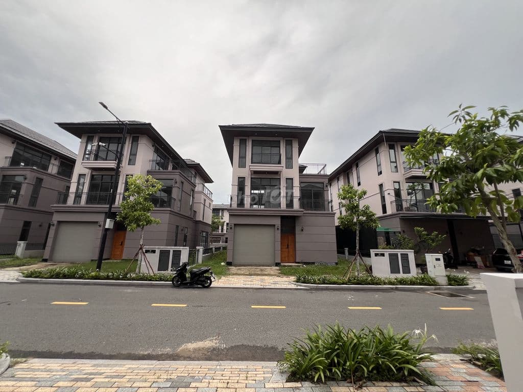 🏡 BÁN BIỆT THỰ ĐƠN LẬP GS METROCITY ZEITGEIST 2 MẶT TIỀN – GẦN SÔNG